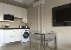 First line beach. Castillo Santa Clara. Reformed. Free WIFI. Satellite TV