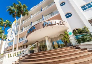 Globales Palmanova Palace
