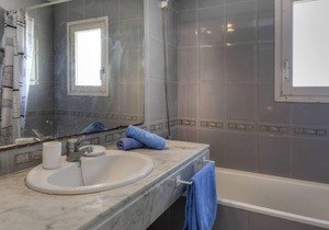 Golf Royal Delta by Interhome