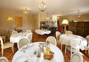 Hotel Santa Coloma del Camino