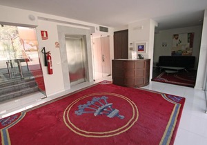 Hotel Villa Rosario II, Edificio Moderno