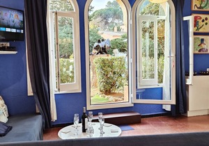 House with garden at 30 meter from the sand beach of La Fosca.