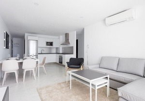 Incredible apartment with sea views 7. 2