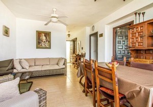 Lovely Apartment In Cartagena With Wifi