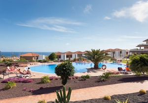 Luxury Golf & Sea Apartment