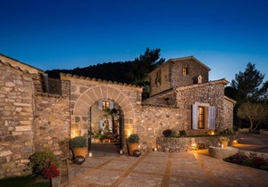 Luxury Private Holiday Villa with Private Pool, Mallorca Villa 1022