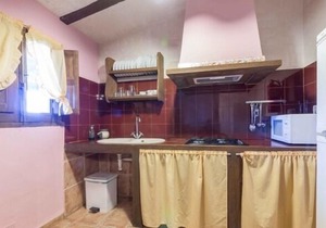 Noguerica house for 4 people