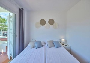 Nura Houses Magaluf Apartment 4