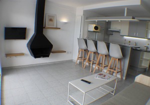 Pi Sunyer 4 1A - One Bedroom Apartment, Sleeps 4