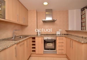President B-14 Seafront apartment