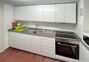 President B-5 Seafront apartment