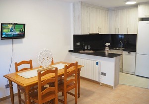 Renovated apartment 2 minutes from the beach