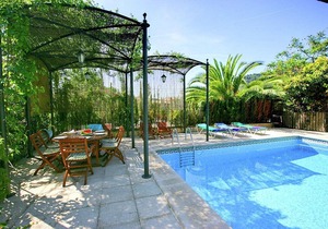 Romantic villa with pool in the center of the beautiful Valldemossa