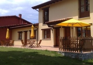 Rural apartment La Fuente de Báscones for 4 people