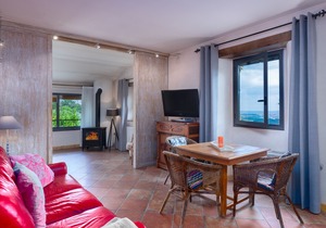 Rural apartment Mas Rovira for 3 people