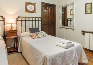 Rural house in the heart of Asturias, Comarca de la Sidra, a step away from everything