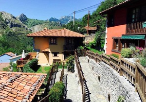 RURAL HOUSE LA RIBA B