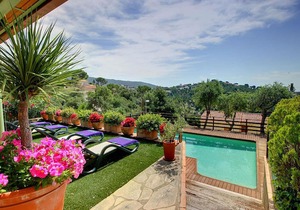 Sant Antoni de Calonge Villa Sleeps 6 Pool