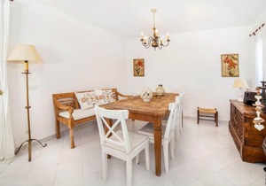 Sant Antoni de Calonge Villa Sleeps 8 with Pool Air Con and WiFi