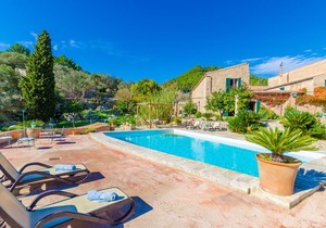 Sobreamunt - Three Bedroom Villa, Sleeps 6
