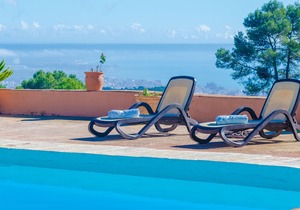 Sobreamunt - Three Bedroom Villa, Sleeps 6
