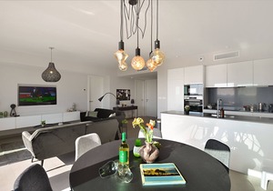 Stylish apartment in luxury resort with gym, pool, garage. Sea view!