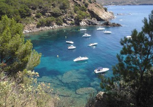 Summer season apartment in Roses. COSTA BRAVA