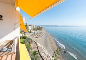 Sunny View in Castillo Santa Clara