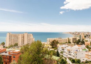 Torreblanca 4BDR Townhouse with Stunning Views