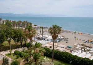 TORREMOLINOS BEACHFRONT 202 by AlohaMalaga