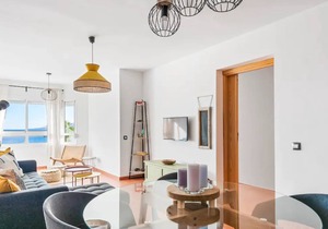 Vacation Home 'Radazul' with Sea View & Wi-Fi