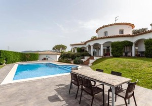 Villa Blanca