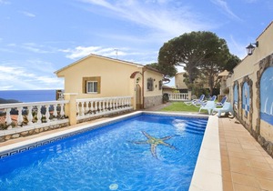 Villa Crisantemo (Lloret de Mar)