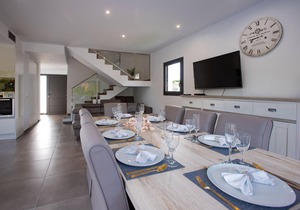 Villa for rent in Mas Busca, Roses, Costa Brava: Spacious villa with private pool, ideal for families, 3 km from Roses beach.