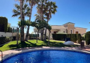 Villa Los Olivos Altaona Golf