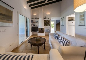 Villa with pool in Cap den Font 30m from the sea with possibility of buoy