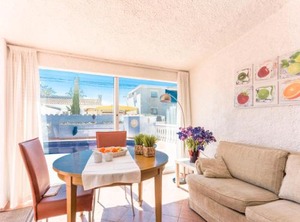 Holiday Peni | Empuriabrava