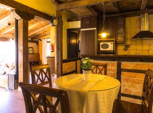 Self Catering El Manantial Del Fresno People | Hervas