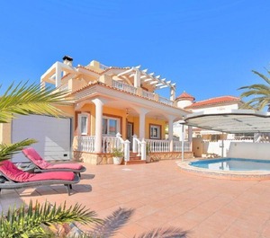 Holiday Los Urrutias Persons Bedrooms 