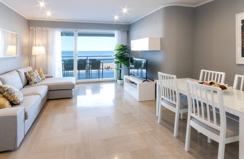Grau i Platja Apartment | 100 m² Apartment ∙ 3 bedrooms ∙ 6 guests