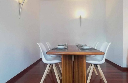 Vic Apartment | 100 m² Apartment ∙ 2 bedrooms ∙ 4 guests