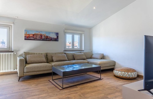Old Town Apartment | 100 m² Apartment ∙ 3 bedrooms ∙ 6 guests
