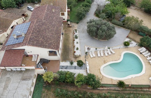 L'Ametlla del Valles House | 100 m² House ∙ 4 bedrooms ∙ 8 guests