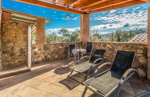 Gualba de Dalt House | 100 m² House ∙ 4 bedrooms ∙ 10 guests