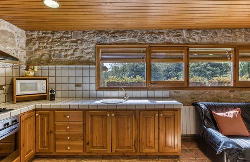 Merlant House | 100 m² House ∙ 2 bedrooms ∙ 4 guests