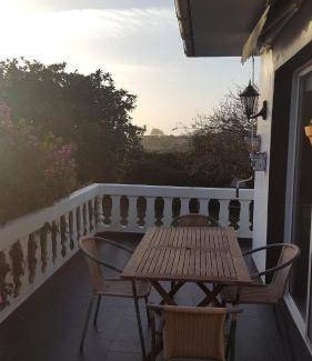 Ferrol House | 100 m² House ∙ 2 bedrooms ∙ 4 guests