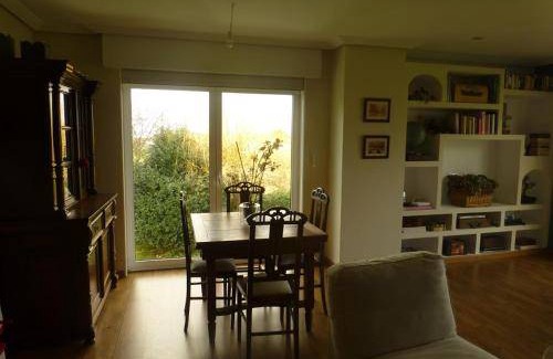 Ferrol House | 100 m² House ∙ 2 bedrooms ∙ 4 guests