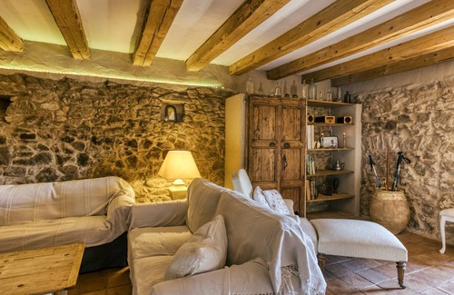 Cantallops House | 100 m² House ∙ 3 bedrooms ∙ 6 guests