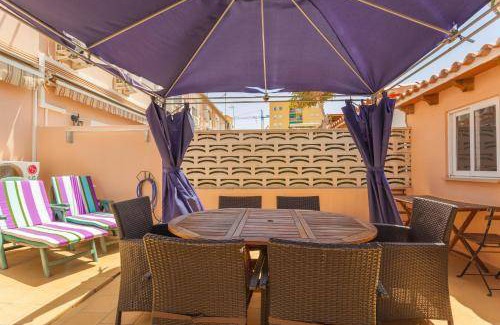 Puerto Maritimo House | 100 m² House ∙ 3 bedrooms ∙ 6 guests