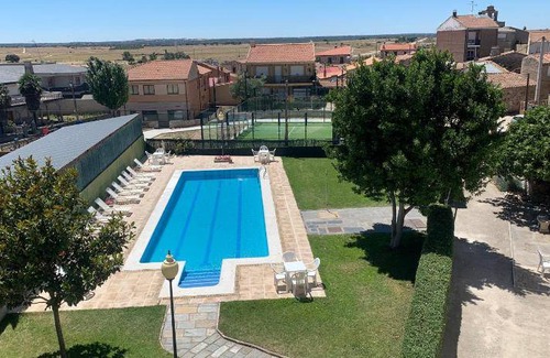 Pereruela House | 100 m² House ∙ 3 bedrooms ∙ 7 guests